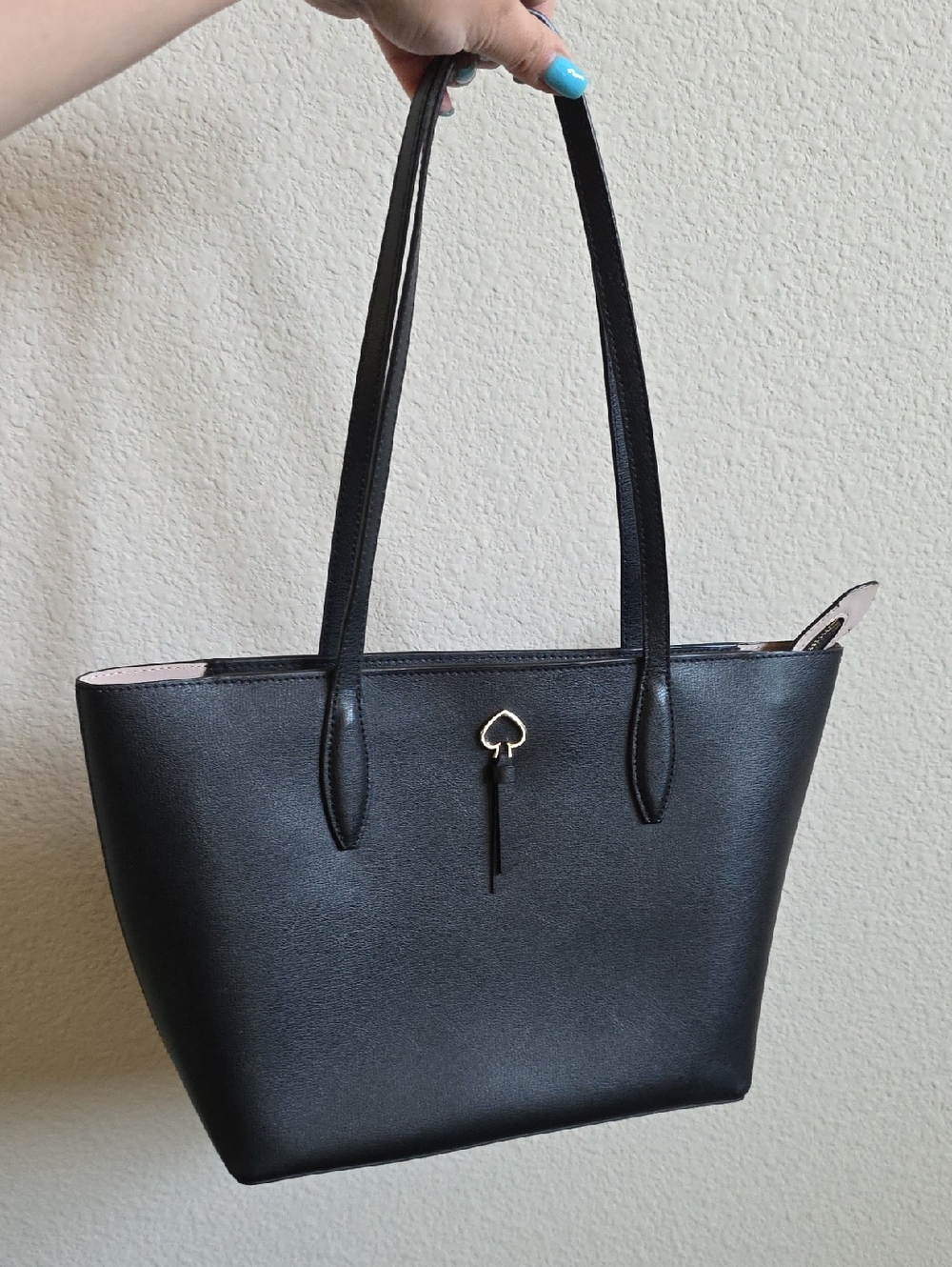 NEW Kate Spade NY Black Adel Tote Shoulder Handbag Large Heart Charm